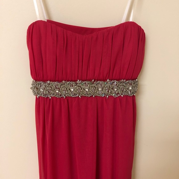 Pink hi-Lo gown - Picture 3 of 4